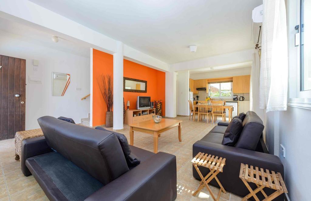 Villa Meredith Paralimni Habitación foto