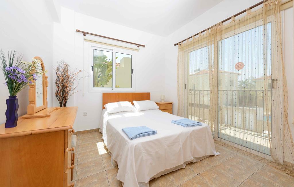 Villa Meredith Paralimni Habitación foto